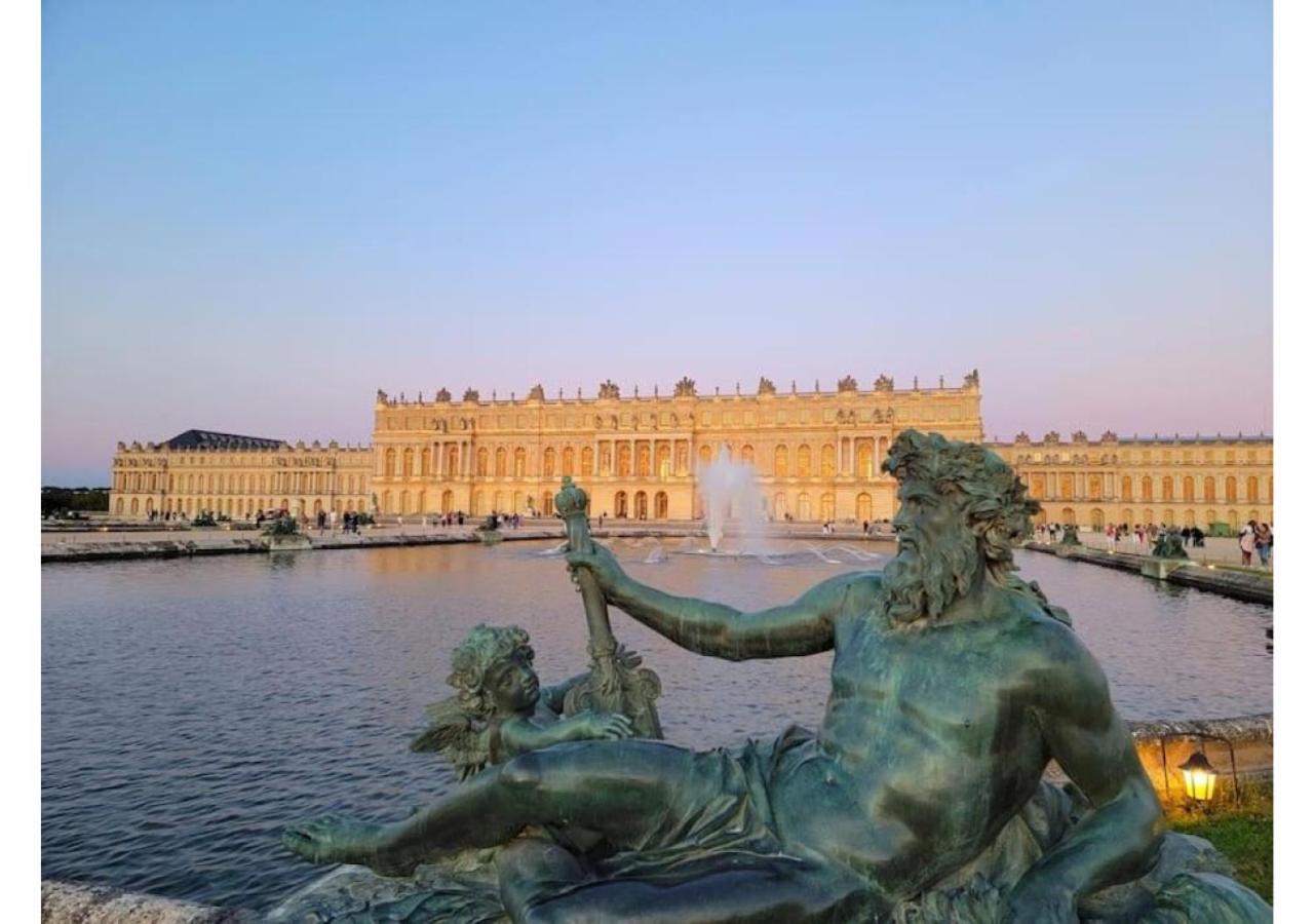 Superbe Appartement Avec Jardin Proche Versailles Saint-Cyr-lʼÉcole Exteriör bild